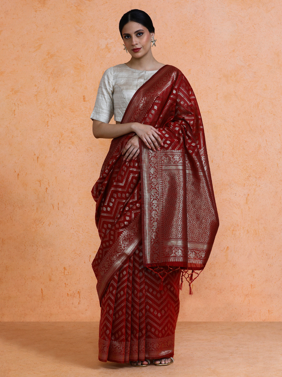 Navriti Cotton in Maroon