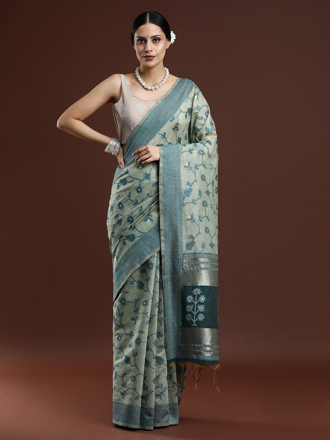 Woven Design Floral Chanderi Cotton Saree in Pista Green