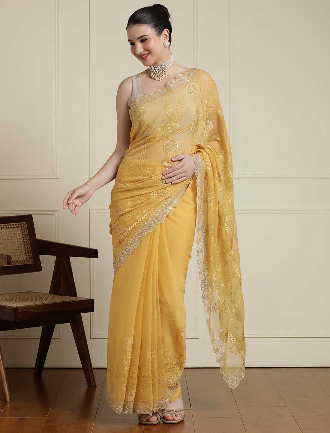 Woven Design Saree With Blouse in Yellow