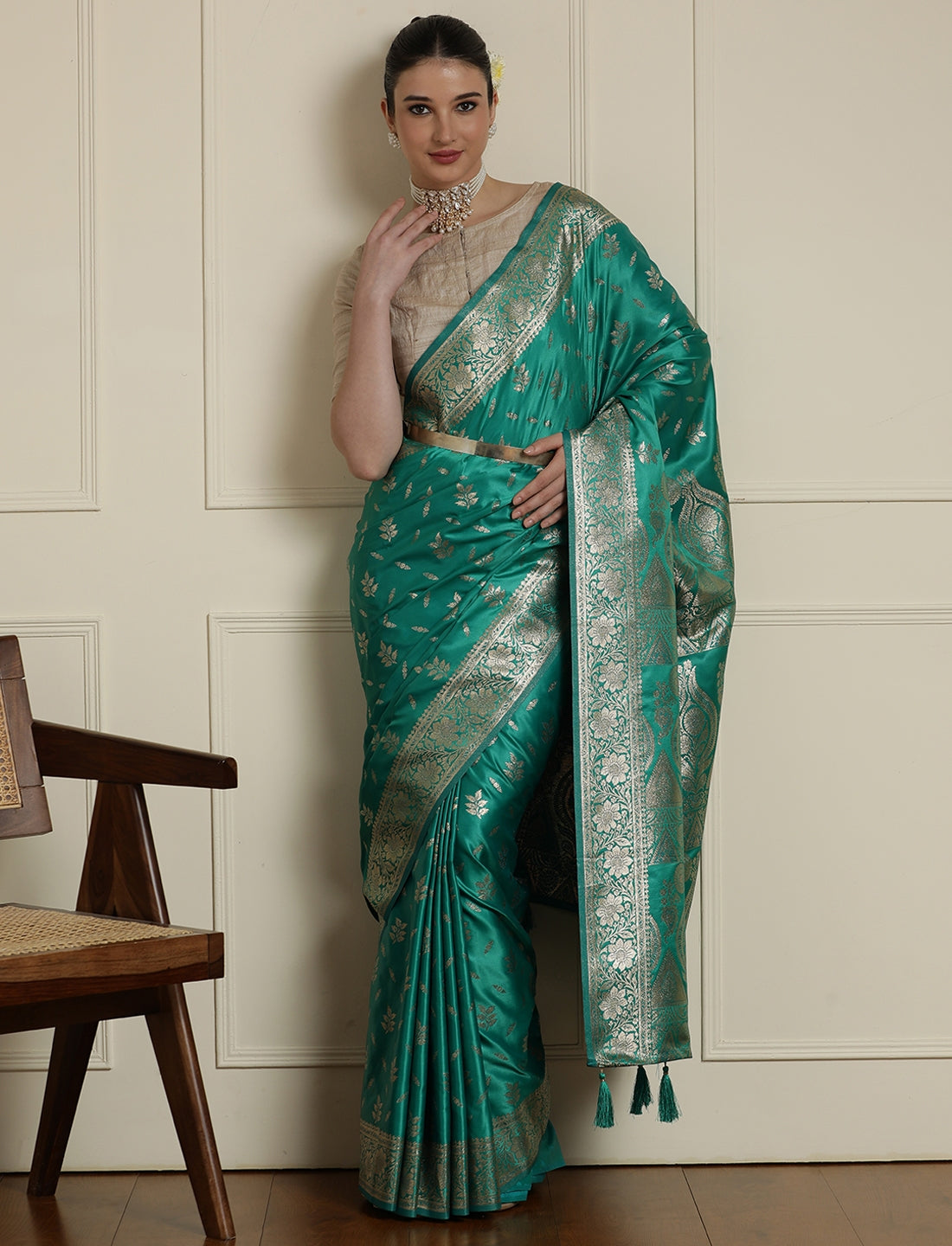 Ethnic Motif Woven Design Zari Banarasi Satin Silk Saree & Blouse Piece in Sea Green