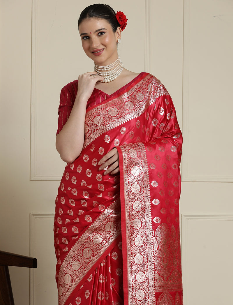Ethnic Motifs Woven Design Banarasi Saree With Blouse Piece in Red