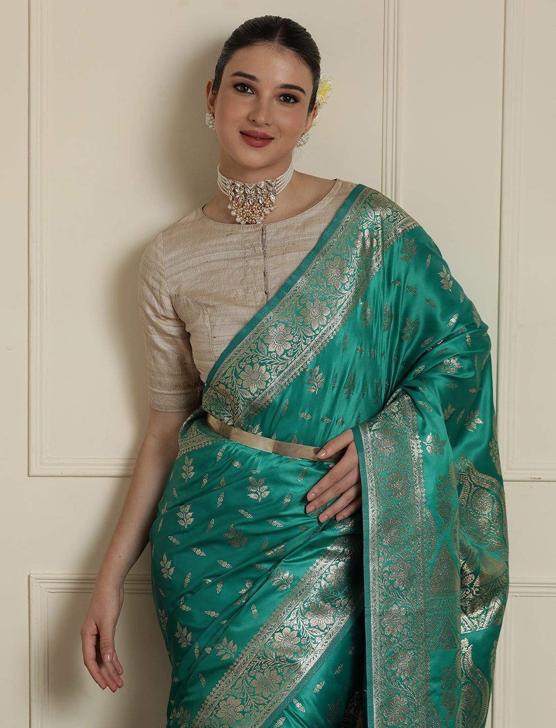Ethnic Motif Woven Design Zari Banarasi Satin Silk Saree & Blouse Piece in Sea Green
