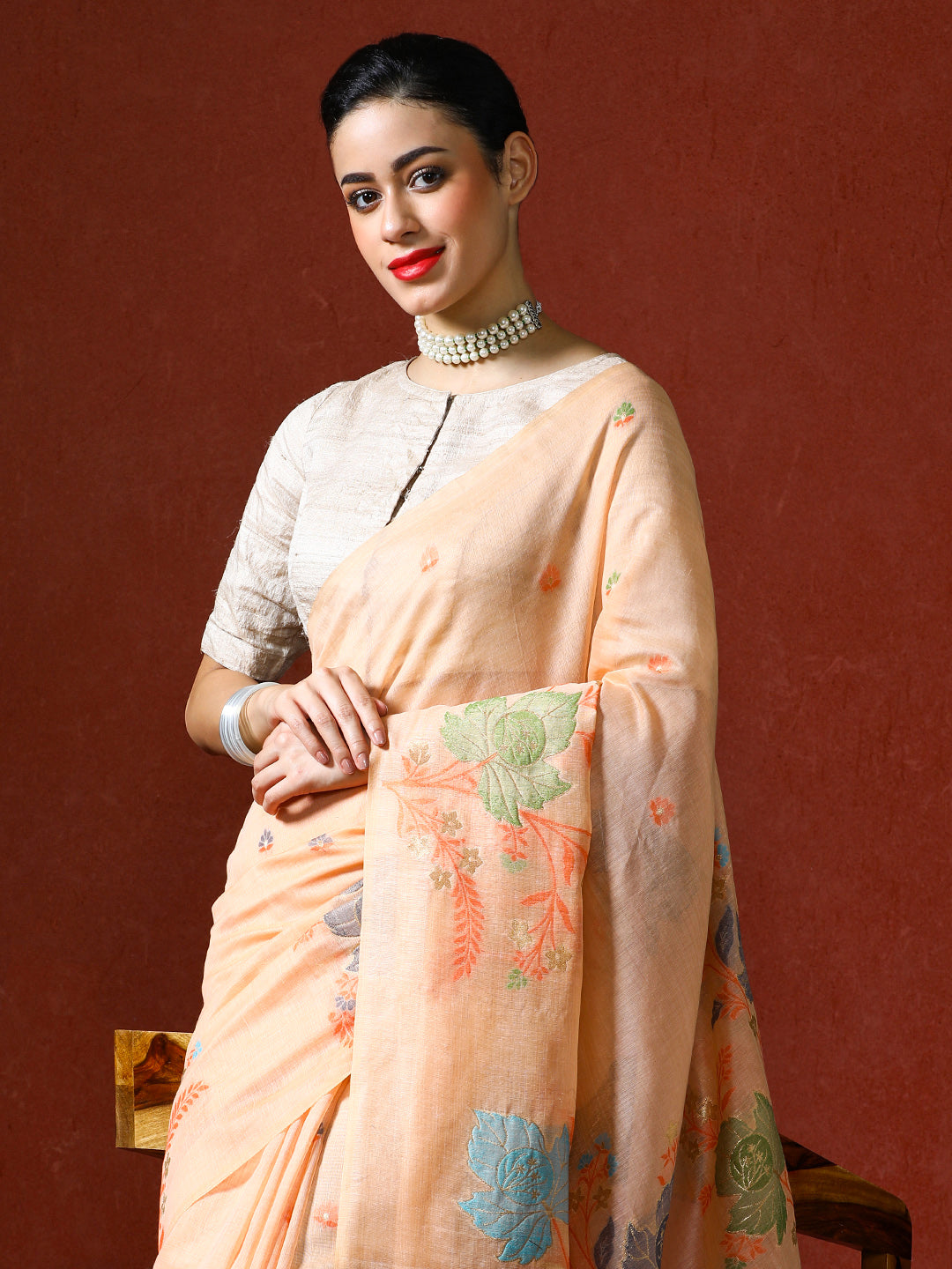 Floral Embellished Embroidered Chanderi Saree in peach