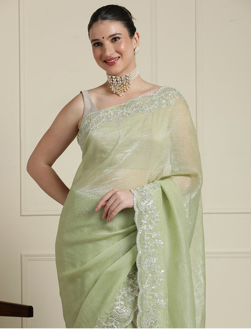 Woven Design Floral Saree With Blouse in Green