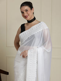 Embroidered Saree With Blouse Piece in White