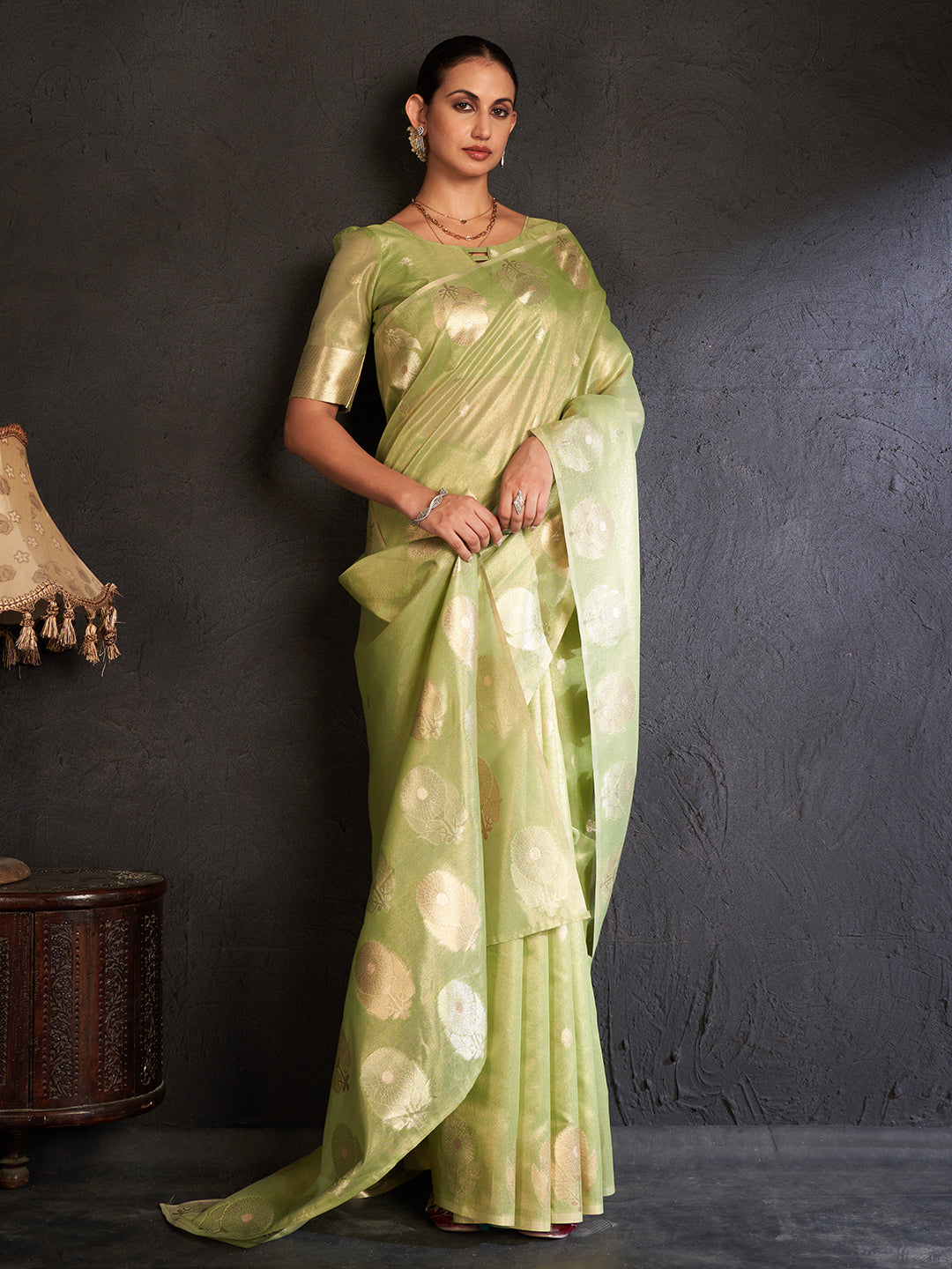 Viloni Silk in Light Green