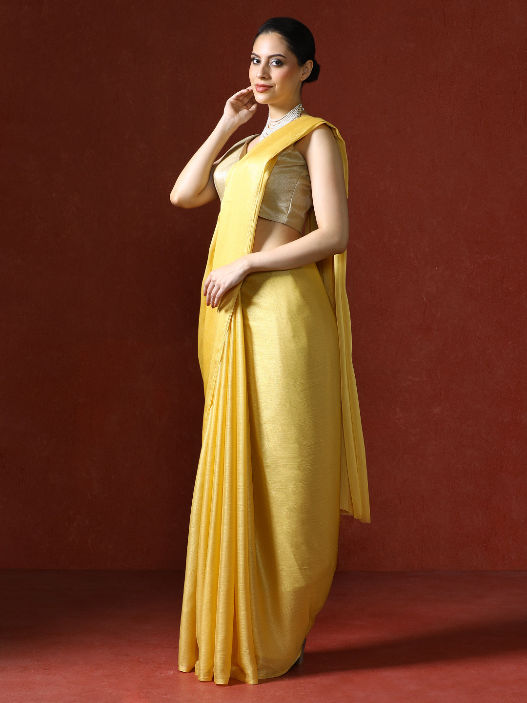 Solid Saree with Blouse Piece in yellow