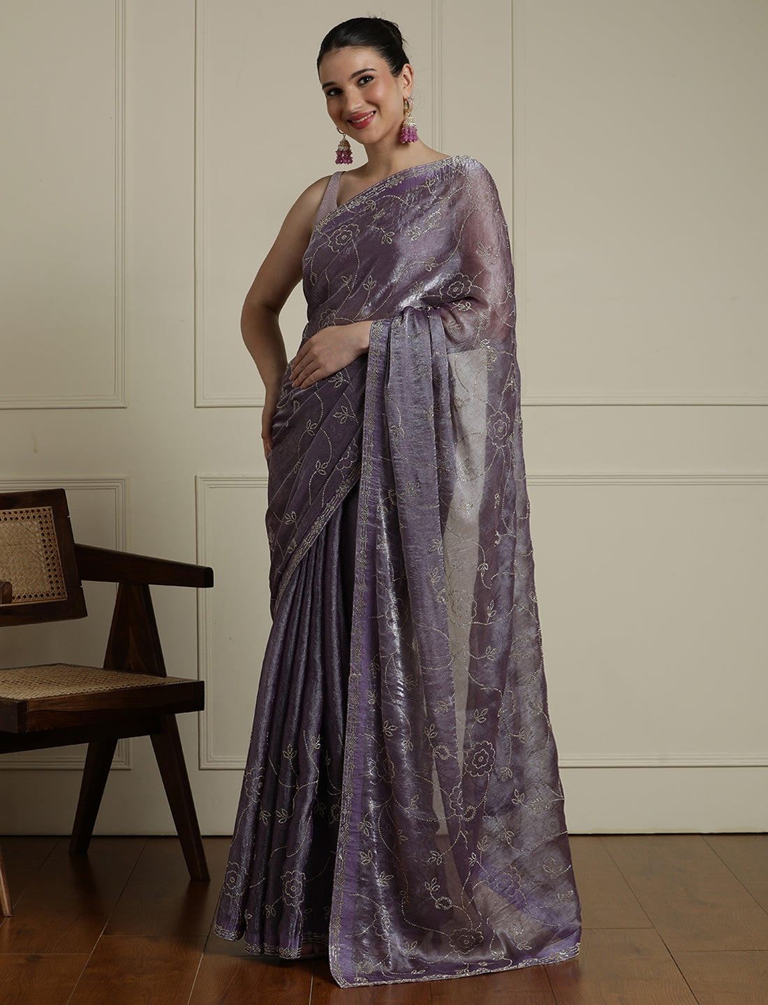 Embellished Saree With Unstitched Blouse in Purple