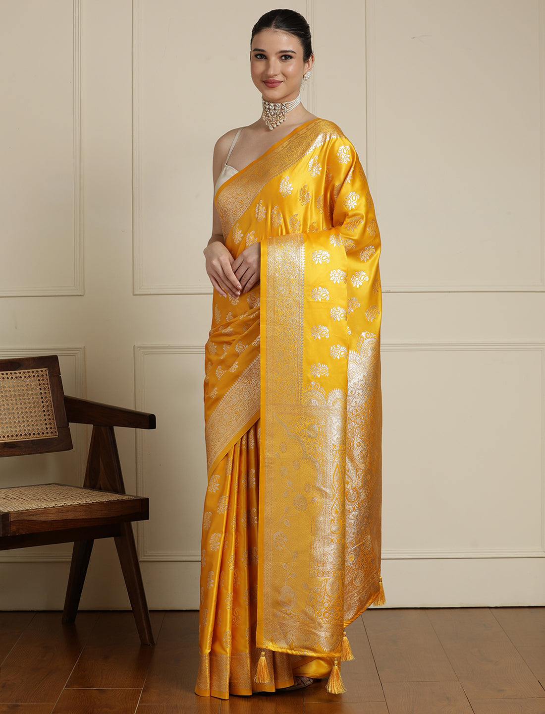 Banarasi Ethnic Motifs Woven Design Saree With Blouse in Yellow