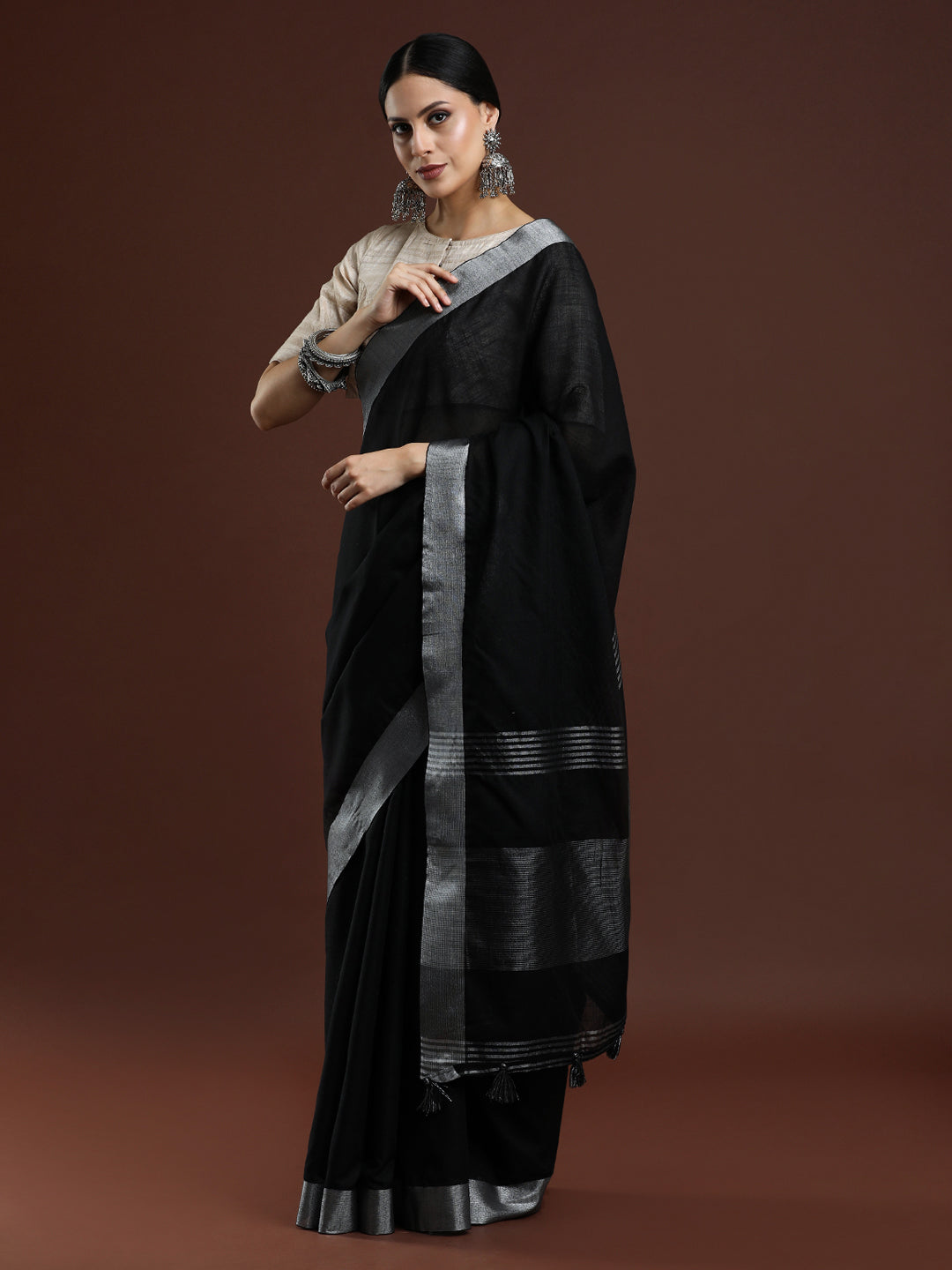 Woven Design Solid Bhagalpuri Linen Saree in Black