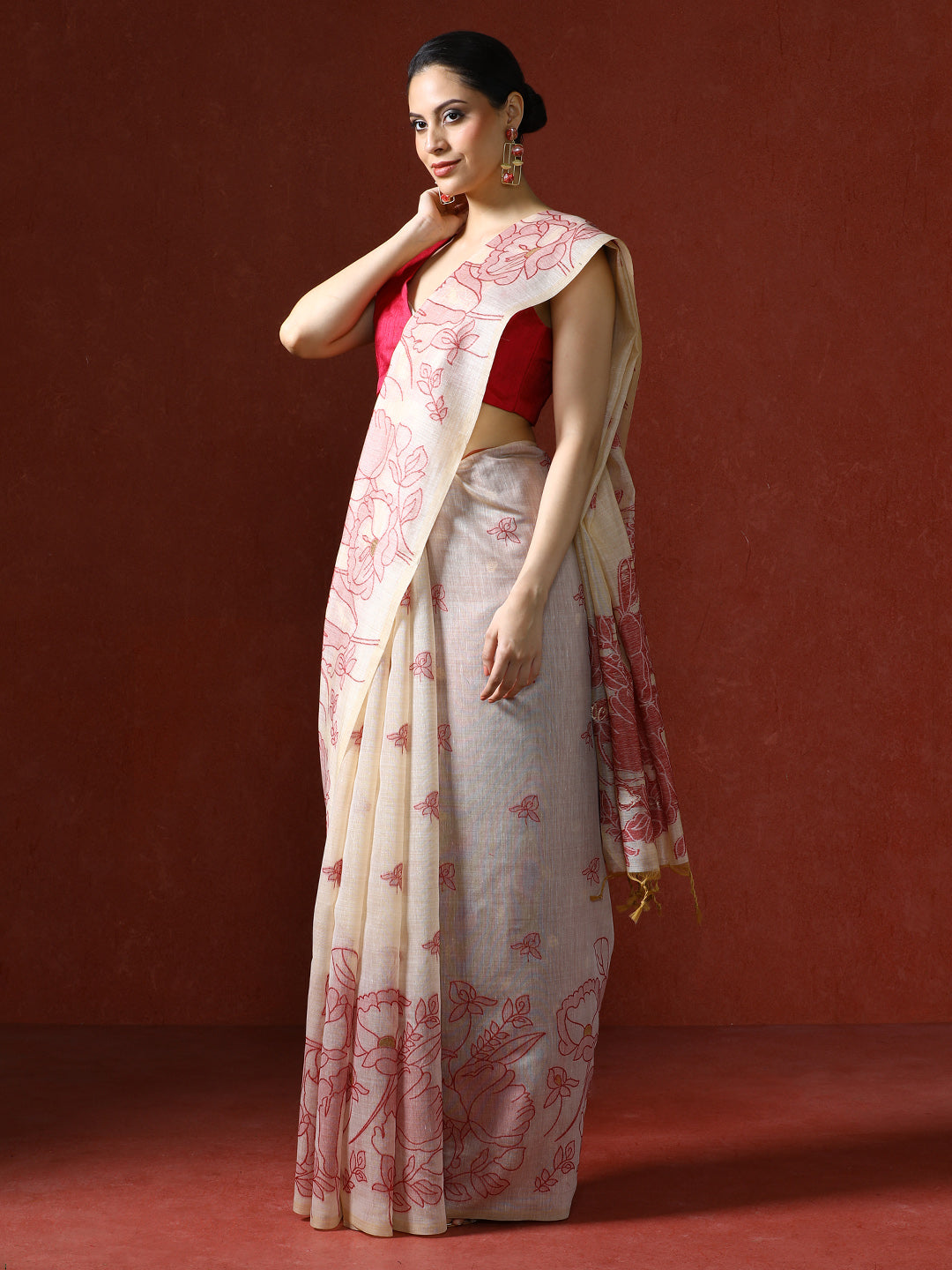 Floral Printed Zari Chanderi Saree in red