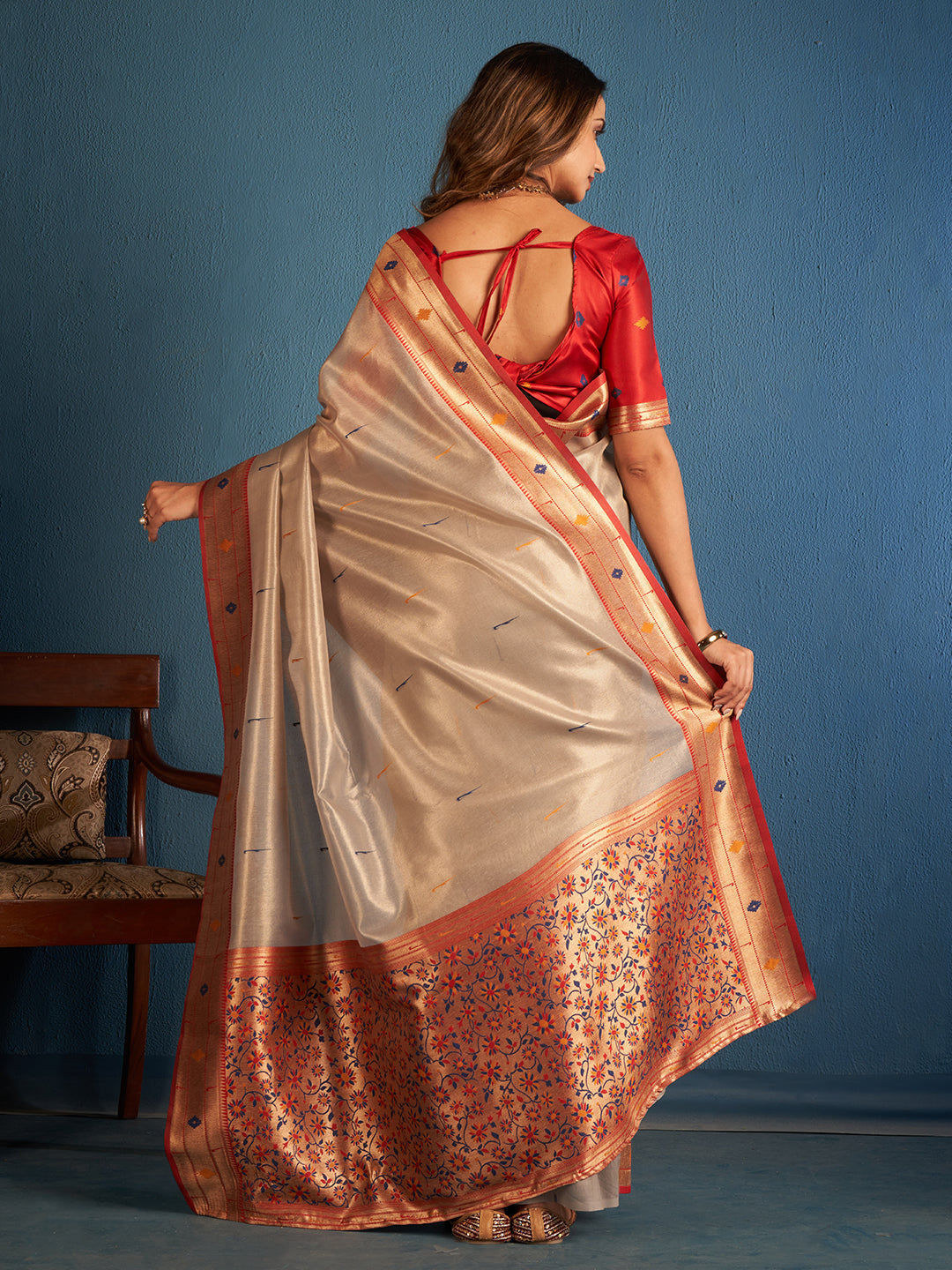 Vamika Silk in Cream