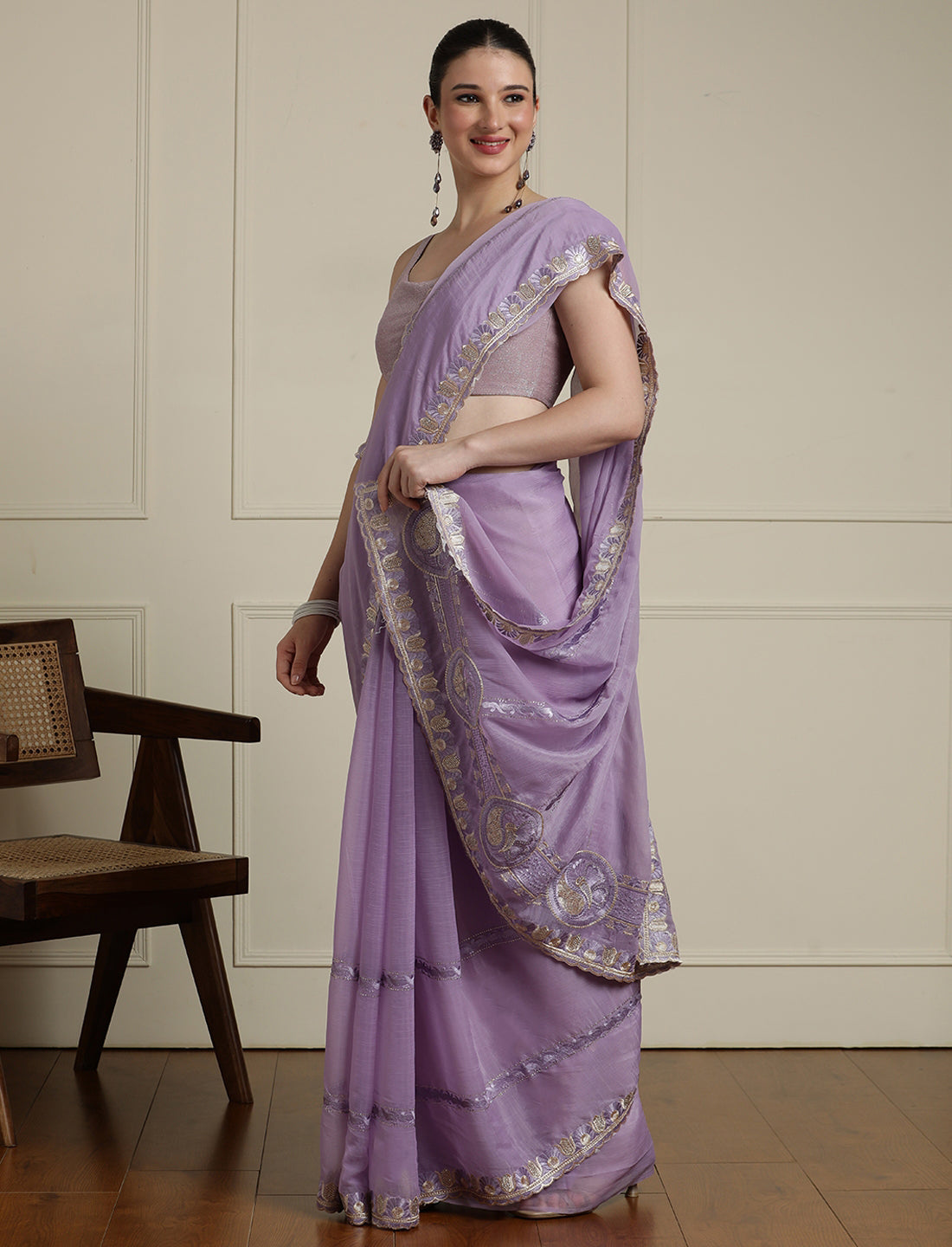 Embroidered Saree With Blouse Piece in Purple