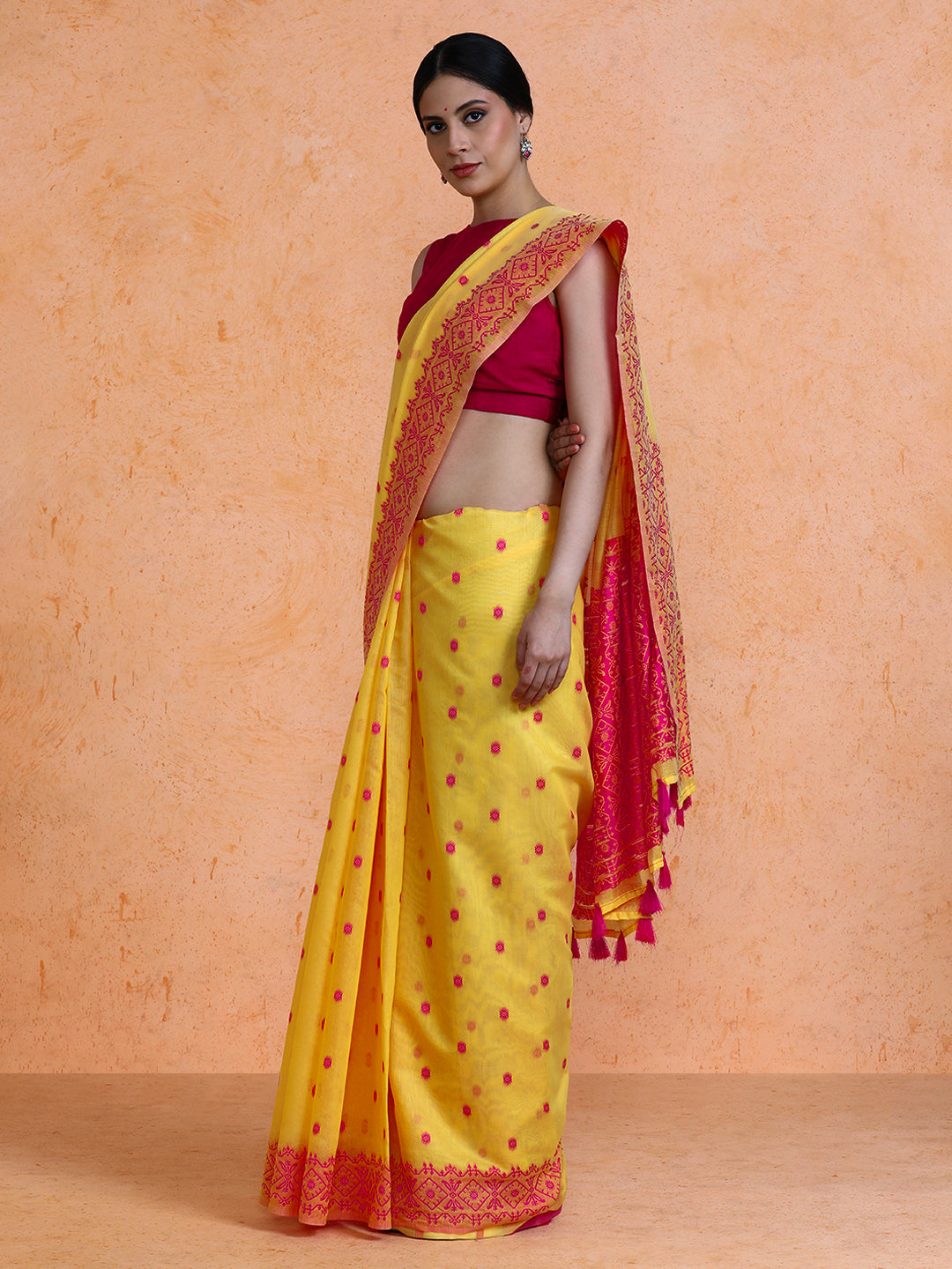 Dhrisha Cotton in Yellow