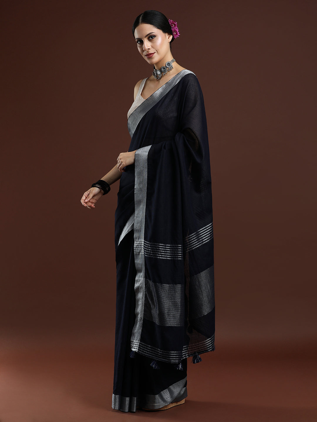 Woven Design Solid Bhagalpuri Linen Saree in Black