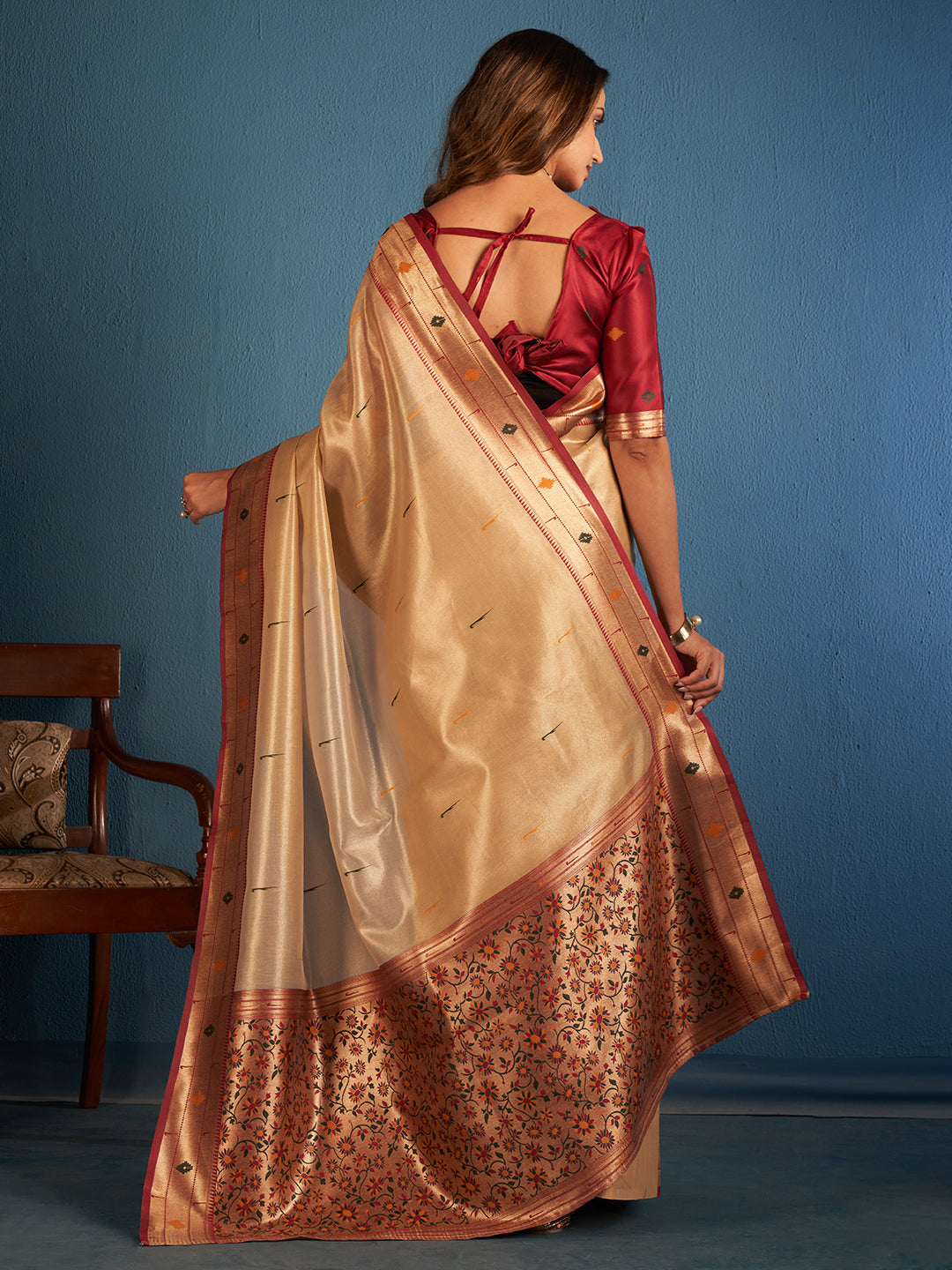 Vamika Silk in Beige