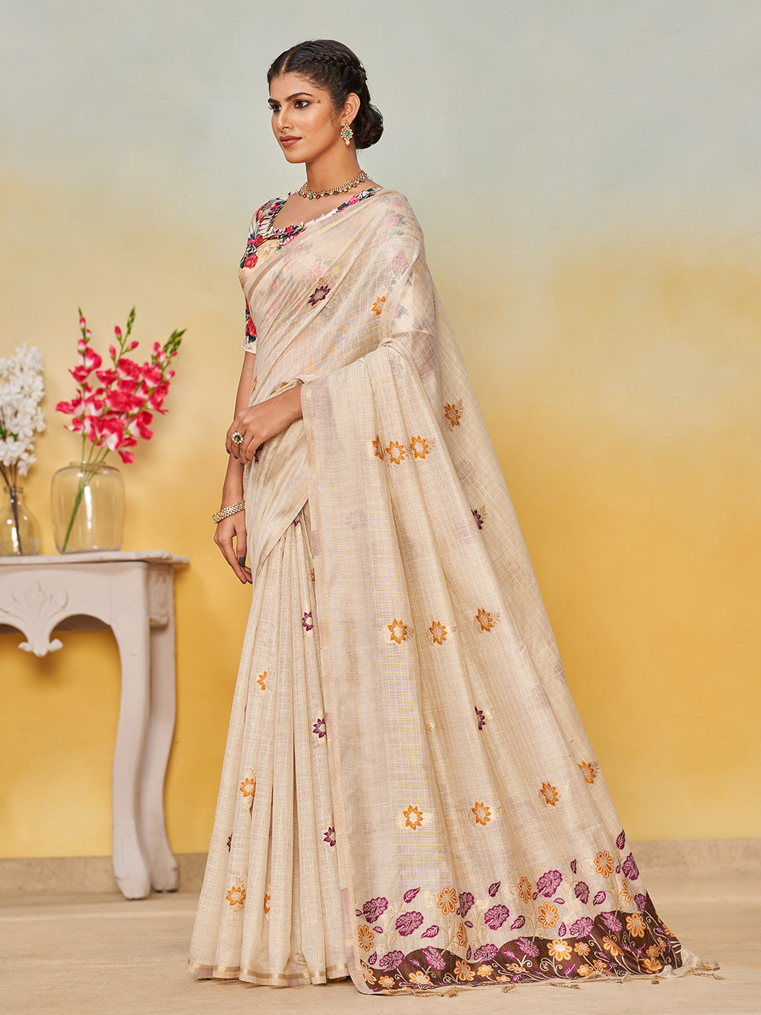 Sundari Cotton in Beige with Brown Motifs