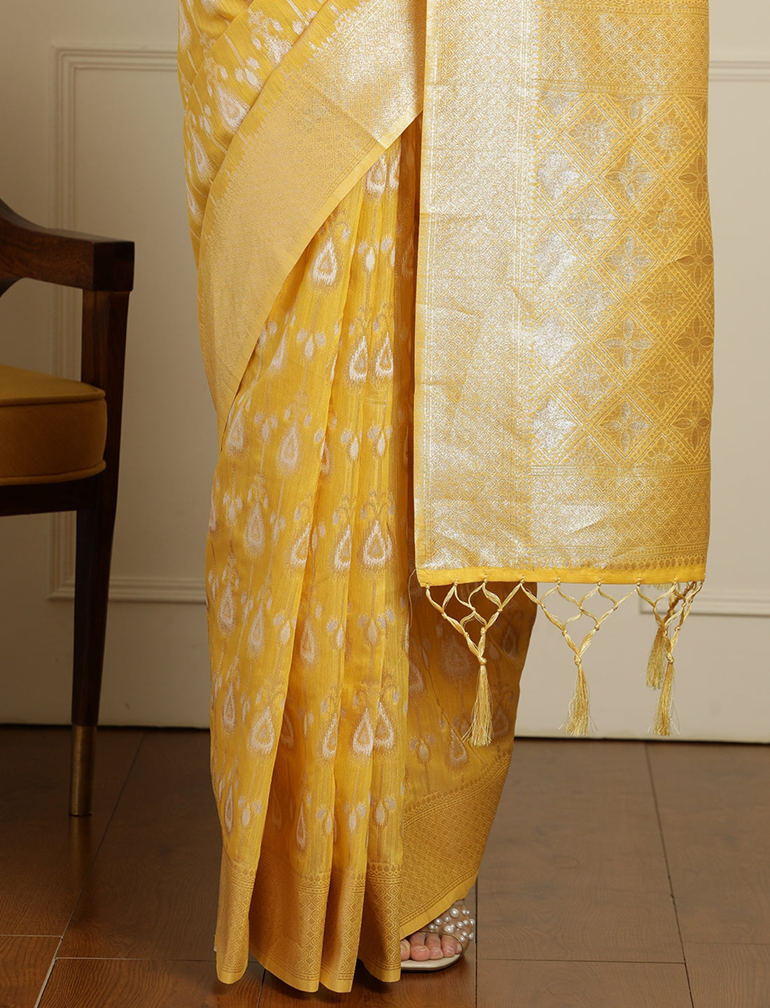 Geometric Woven Design Muga Saree With Blouse Piece in Yellow