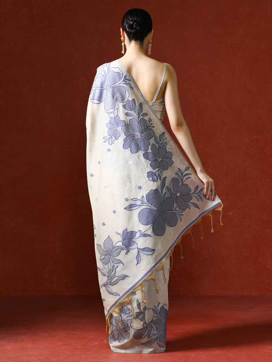Floral Printed Chanderi Saree in grey