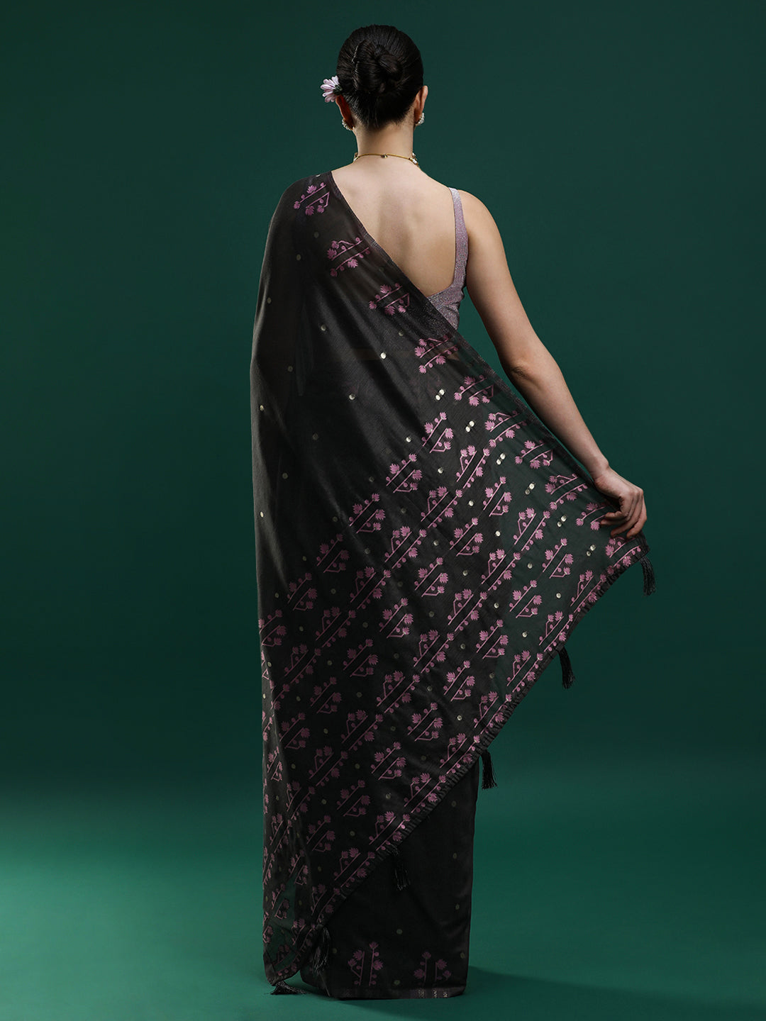 Sarha Woven Design Zari Muga Saree in Grey