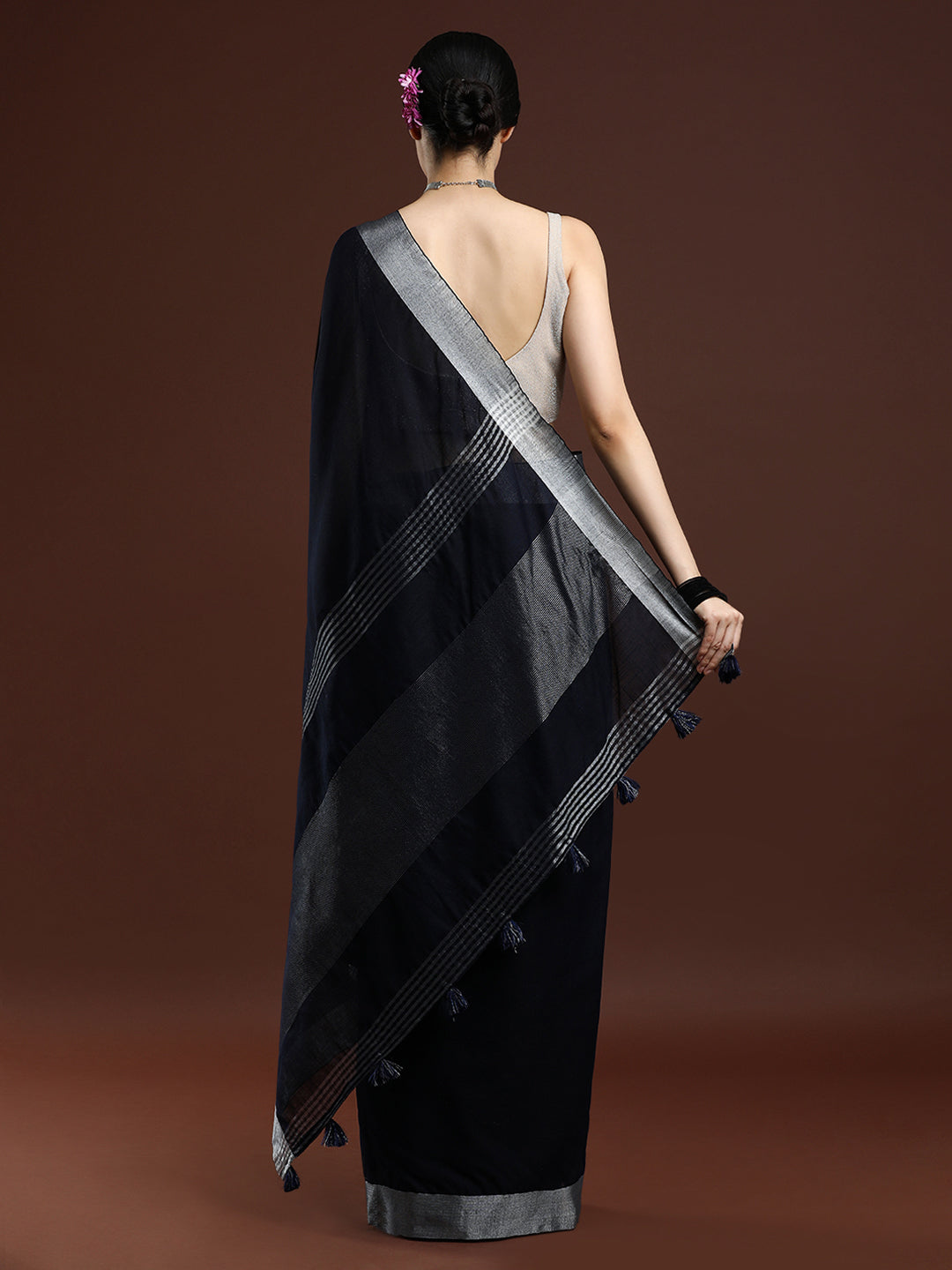Woven Design Solid Bhagalpuri Linen Saree in Black