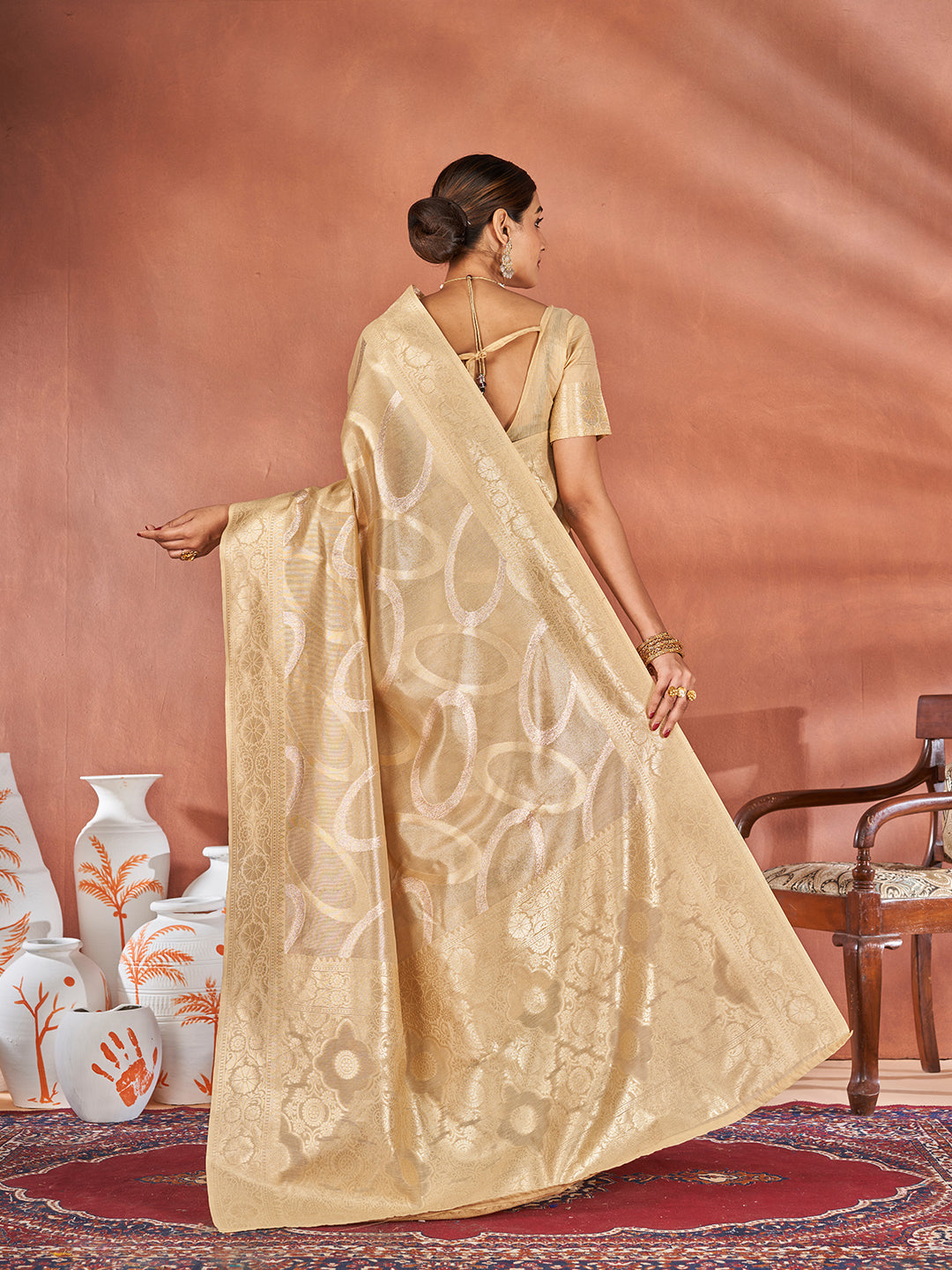 Etasha Silk In Light Gold