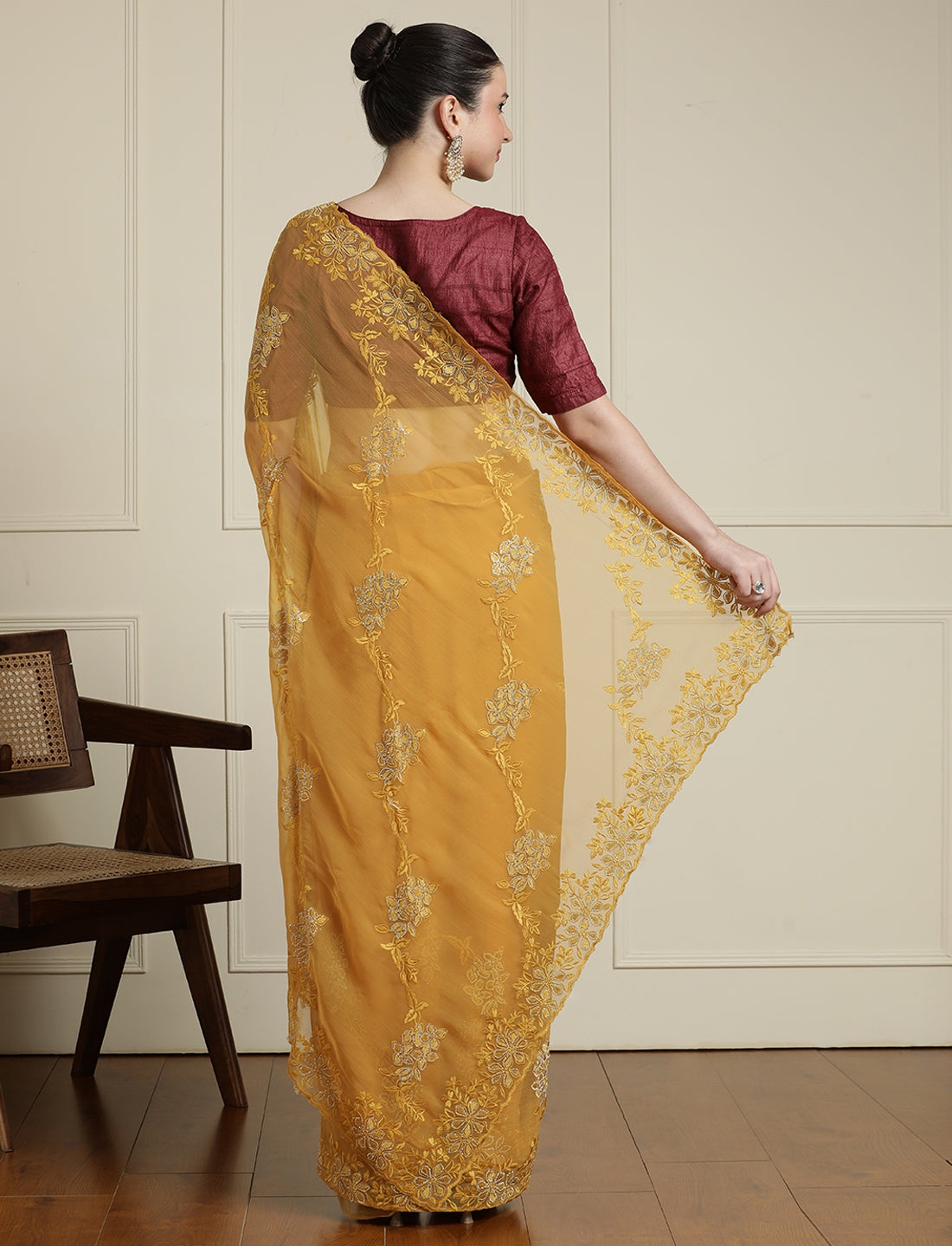 Floral Embroidered Sarees With Unstitched Blouse in Yellow
