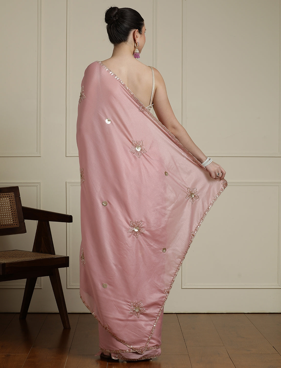 Embelished Saree With Blouse in Pink