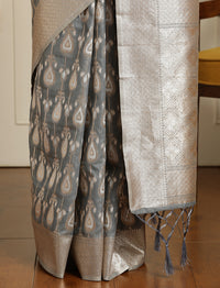 Ethnic Geometric Woven Design Muga Saree With Blouse Piece in Grey