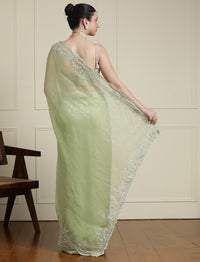 Woven Design Floral Saree With Blouse in Green