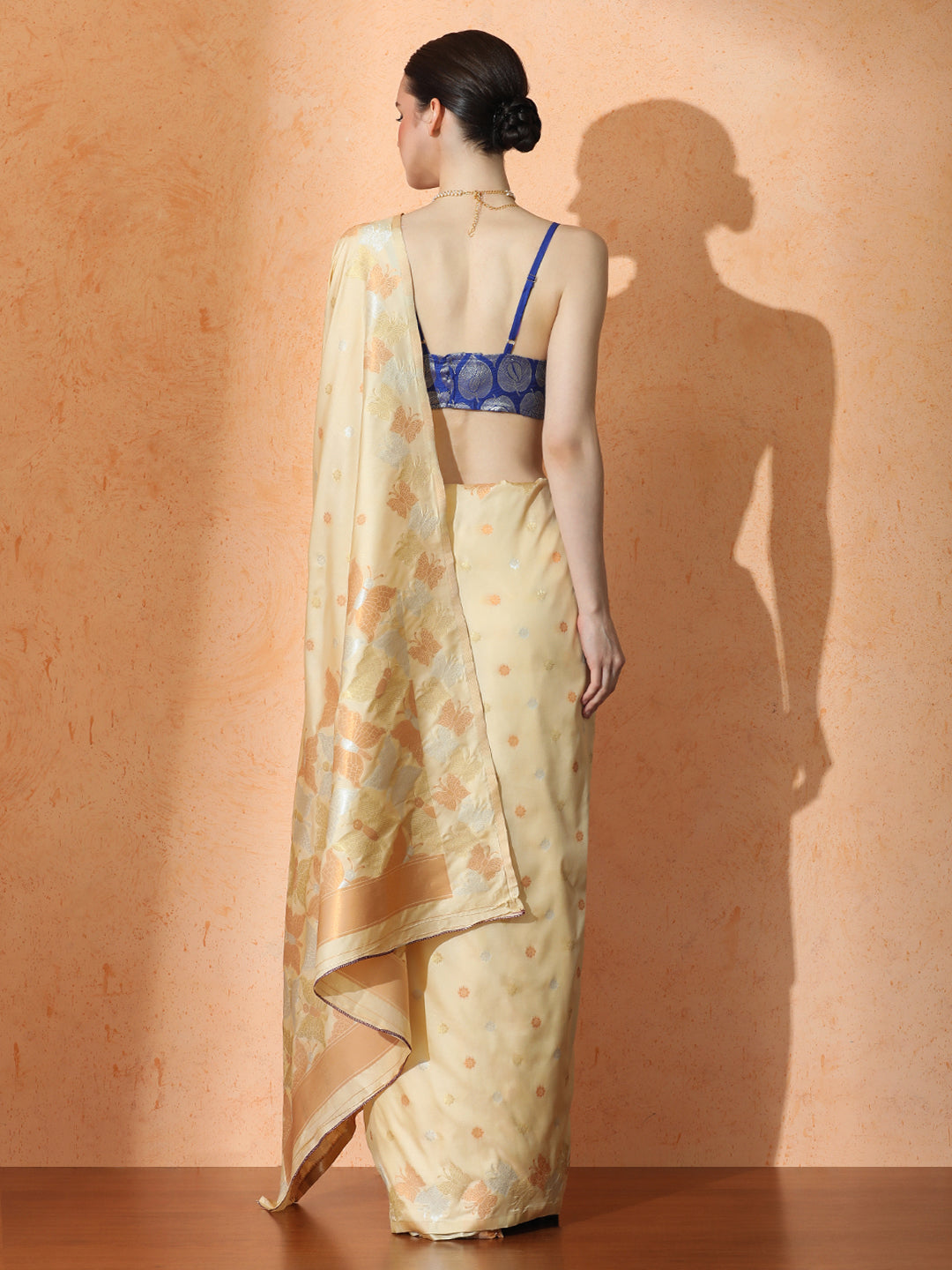 Tantra Silk In Beige