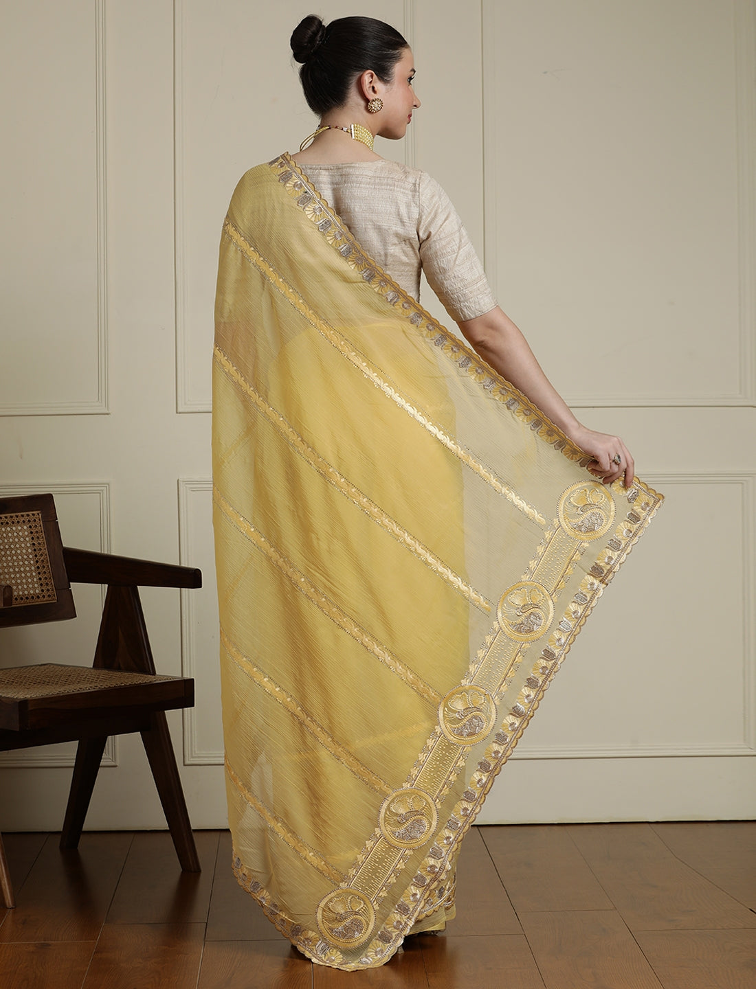 Zari Saree With Blouse in Yellow