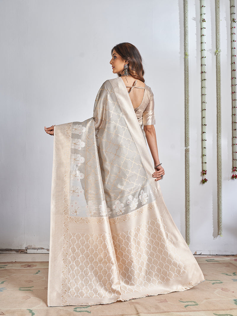 Sannidhi Silk In Metallic Grey