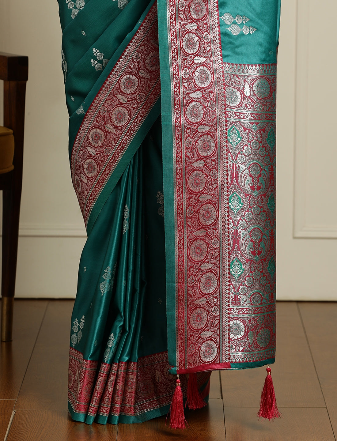 Ethnic Motifs Woven Design Banarasi Saree in Sea Green