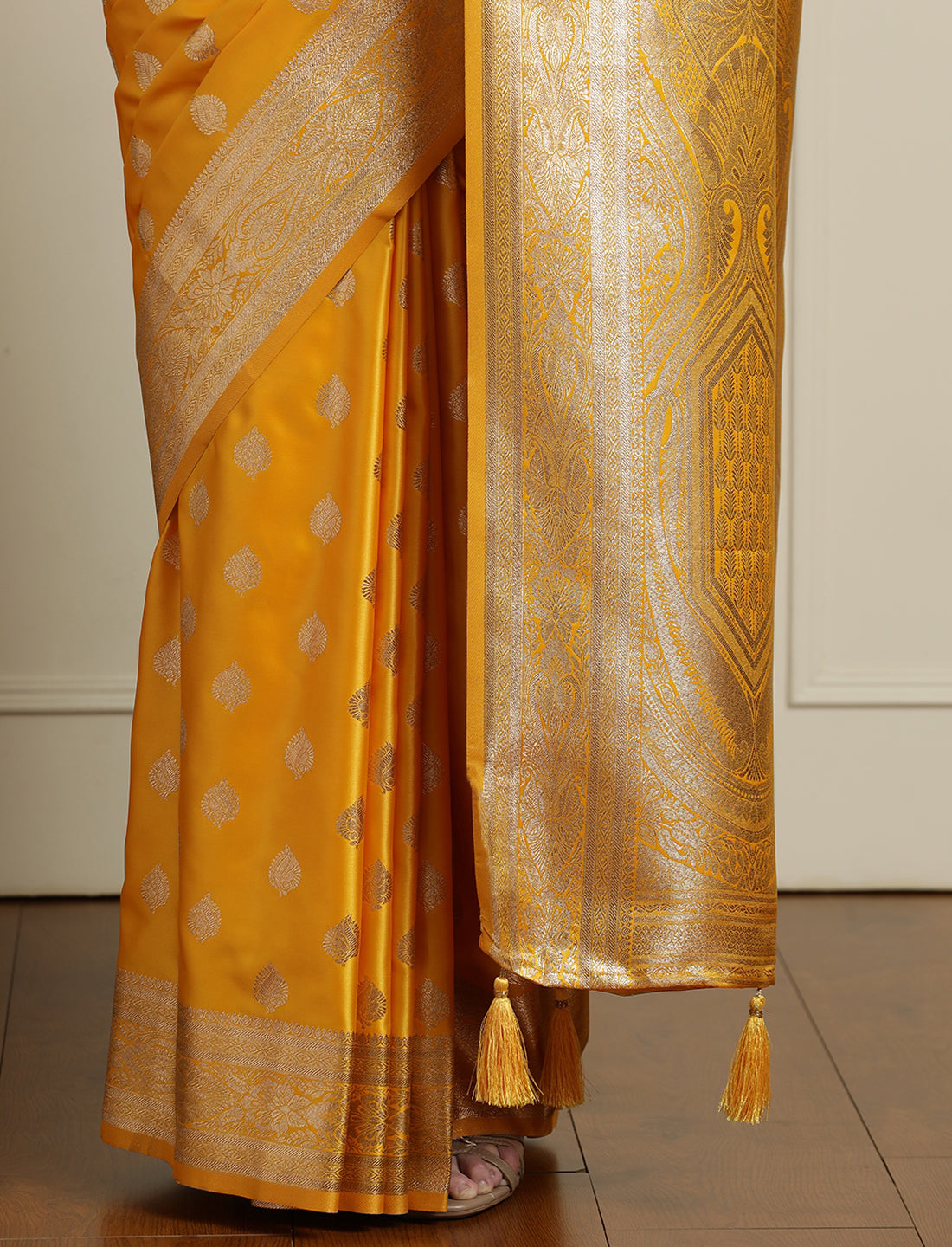 Ethnic Motif Woven Design Zari Banarasi Satin Silk Saree & Blouse Piece in Yellow