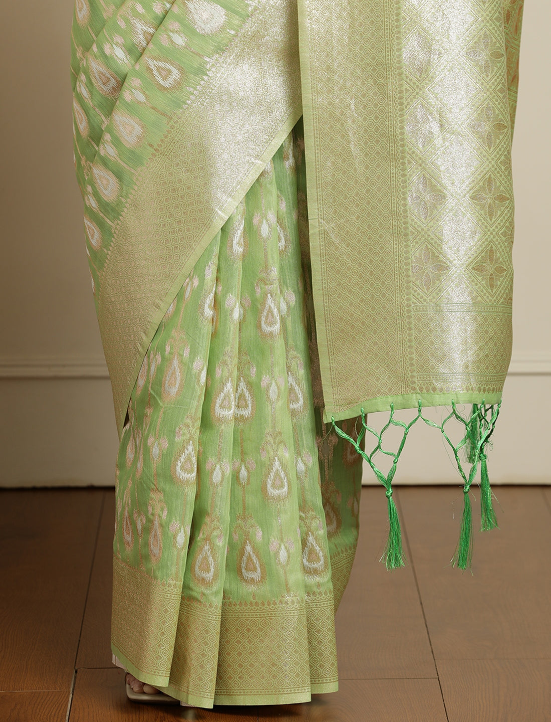 Ethnic Motifs Woven Design Muga Saree in Green