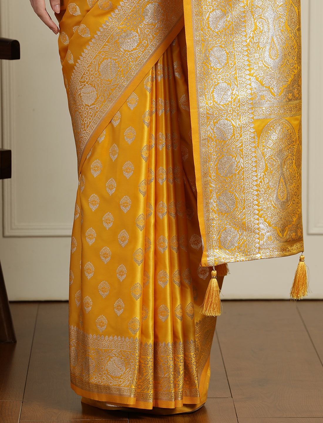 Ethnic Motifs Woven Design Zari Banarasi Saree in Yellow