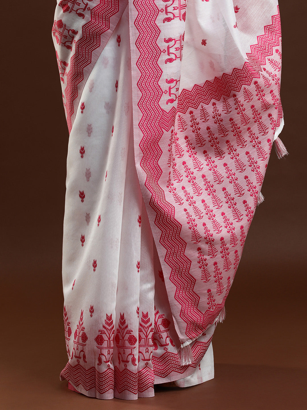 Sarha Woven Design Zari Chanderi Saree in Pink