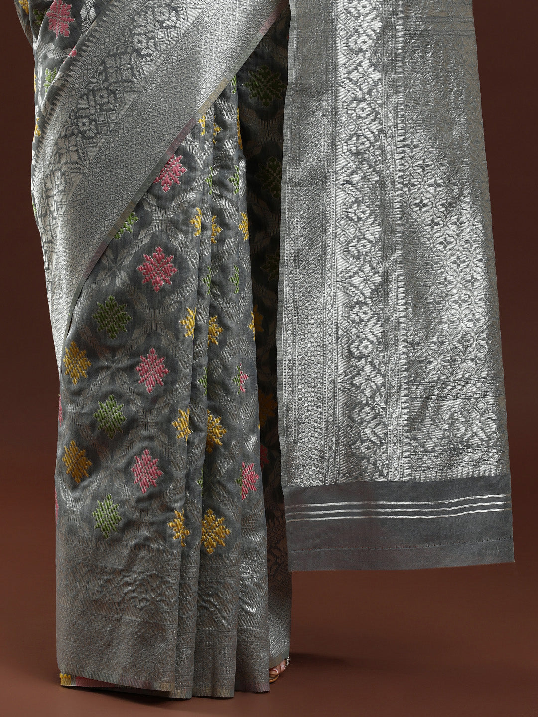 Woven Design Chanderi Cotton Saree inGrey