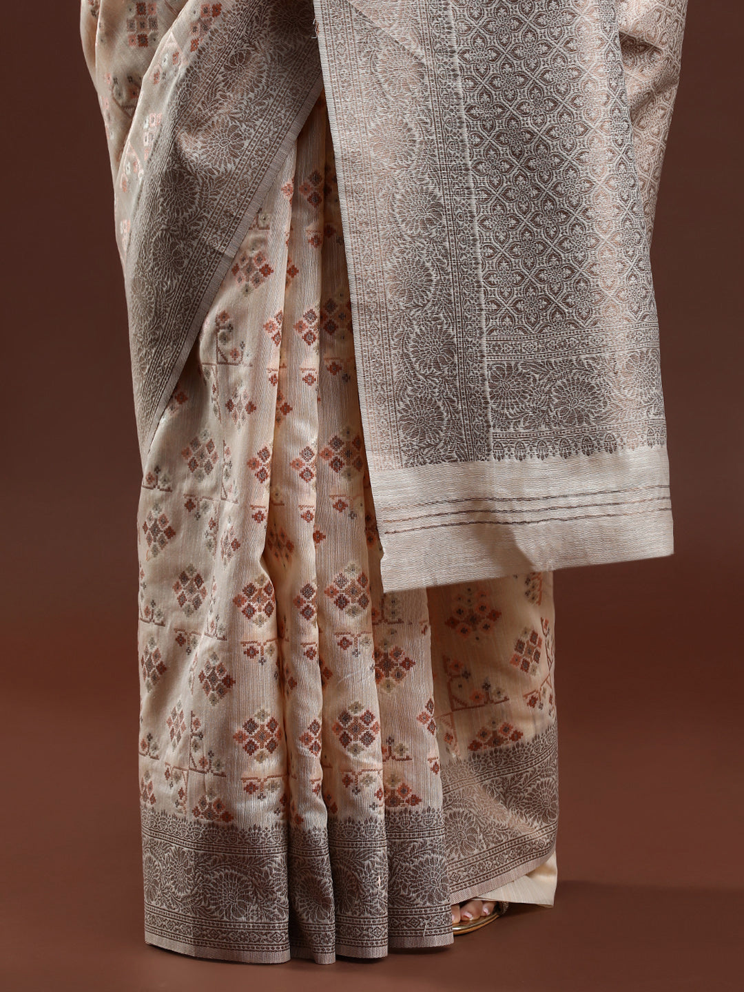 Woven Design Chanderi Cotton Saree in Light Peach