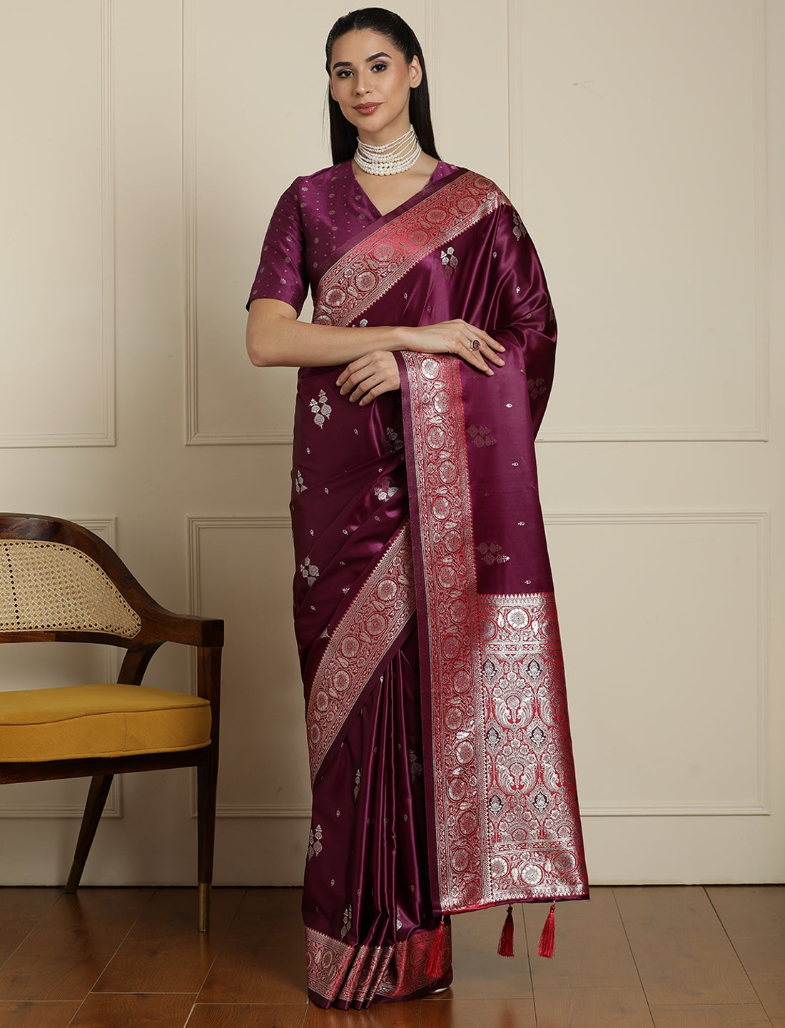 Ethnic Motif Woven Design Banarasi Saree in Purple