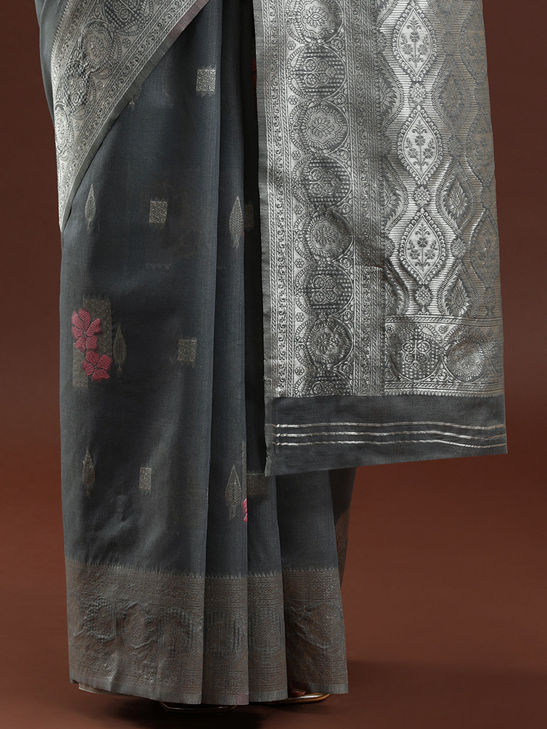 Woven Design Floral Chanderi Cotton Saree in Grey