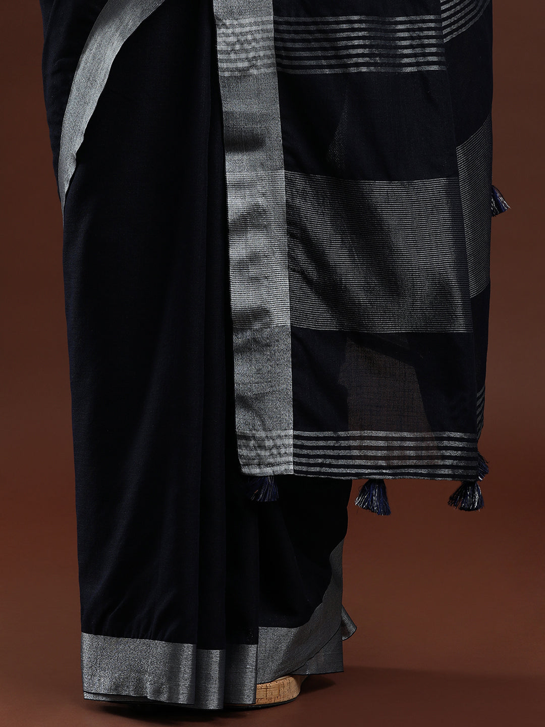 Woven Design Solid Bhagalpuri Linen Saree in Black