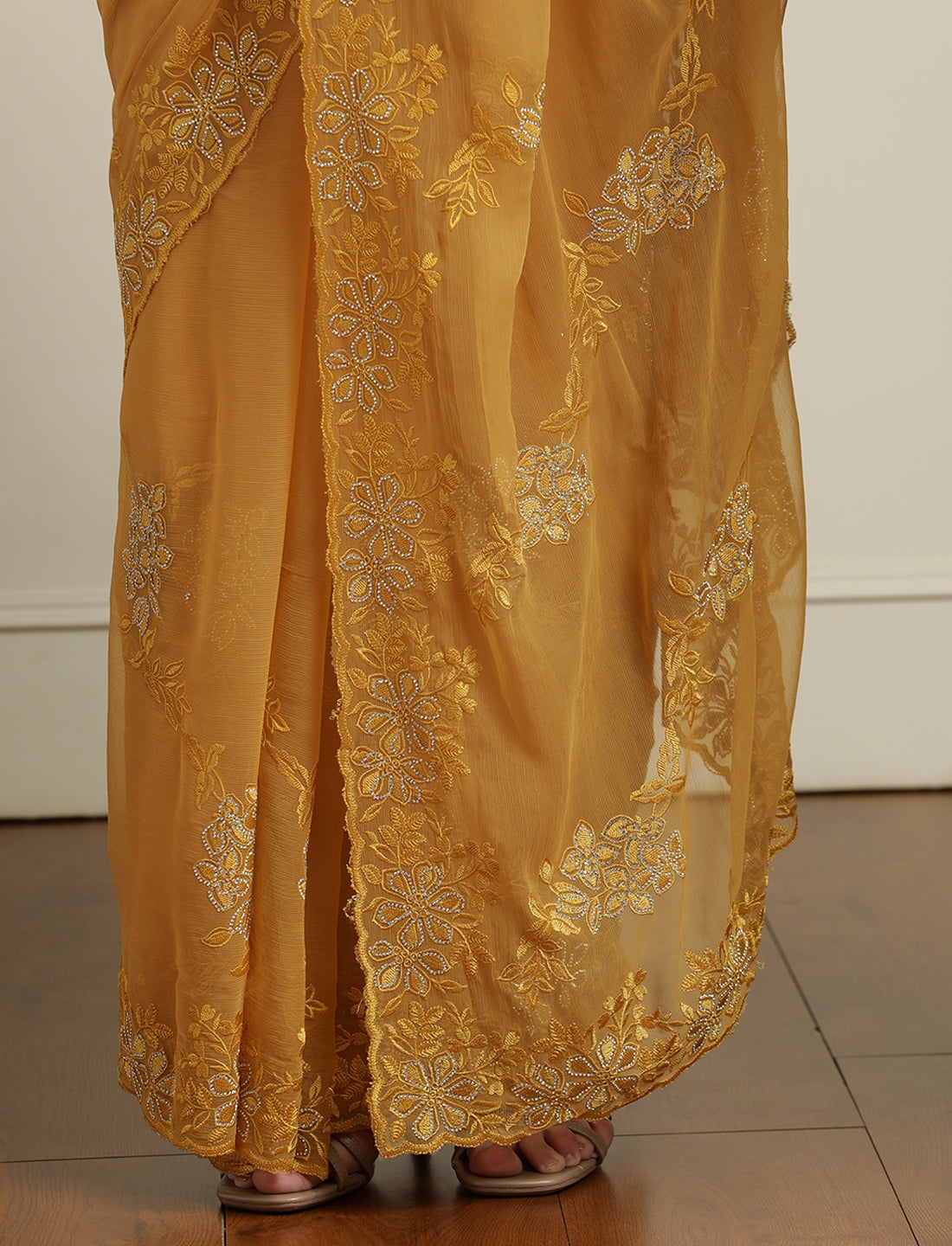 Floral Embroidered Sarees With Unstitched Blouse in Yellow