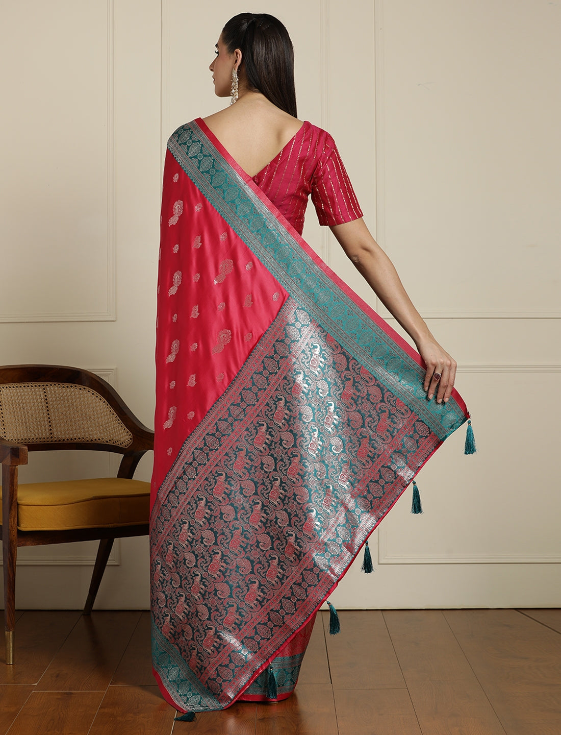 Ethnic Motif Woven Design Banarasi Saree in Pink