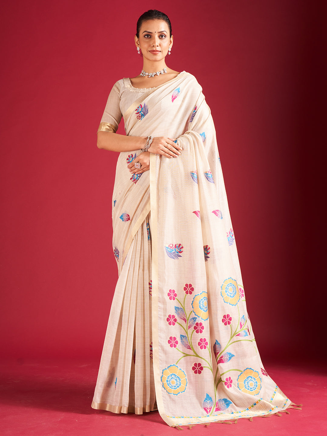 Chandrika Cotton In Beige with Navy Blue And Red Motifs