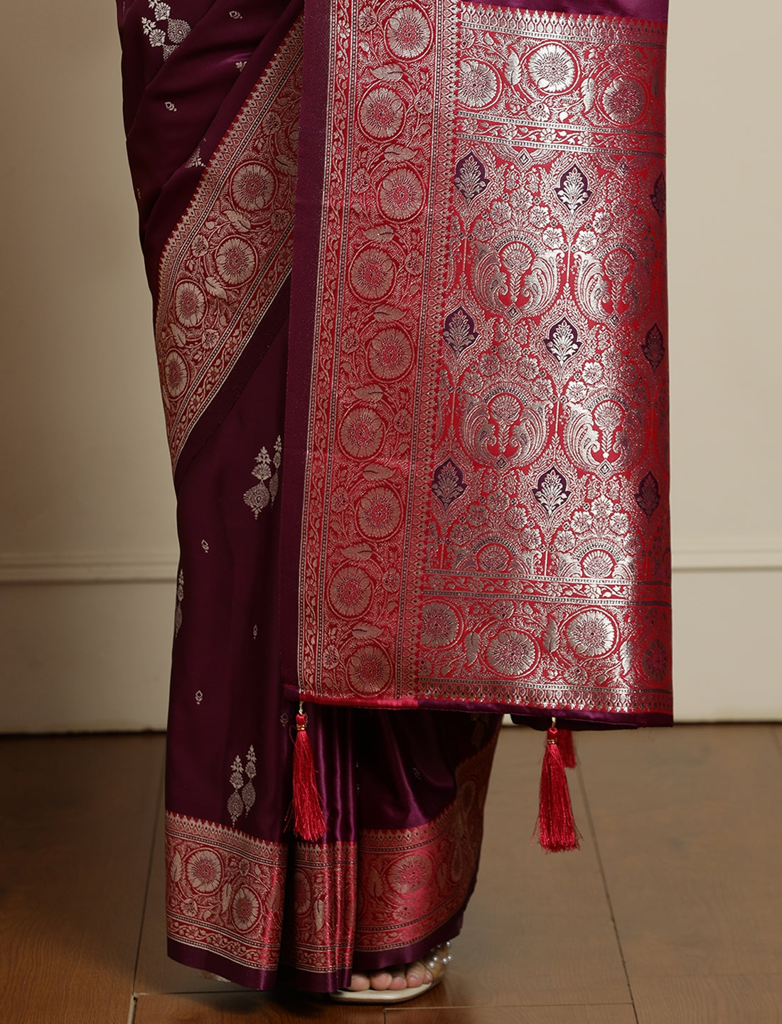 Ethnic Motif Woven Design Banarasi Saree in Purple