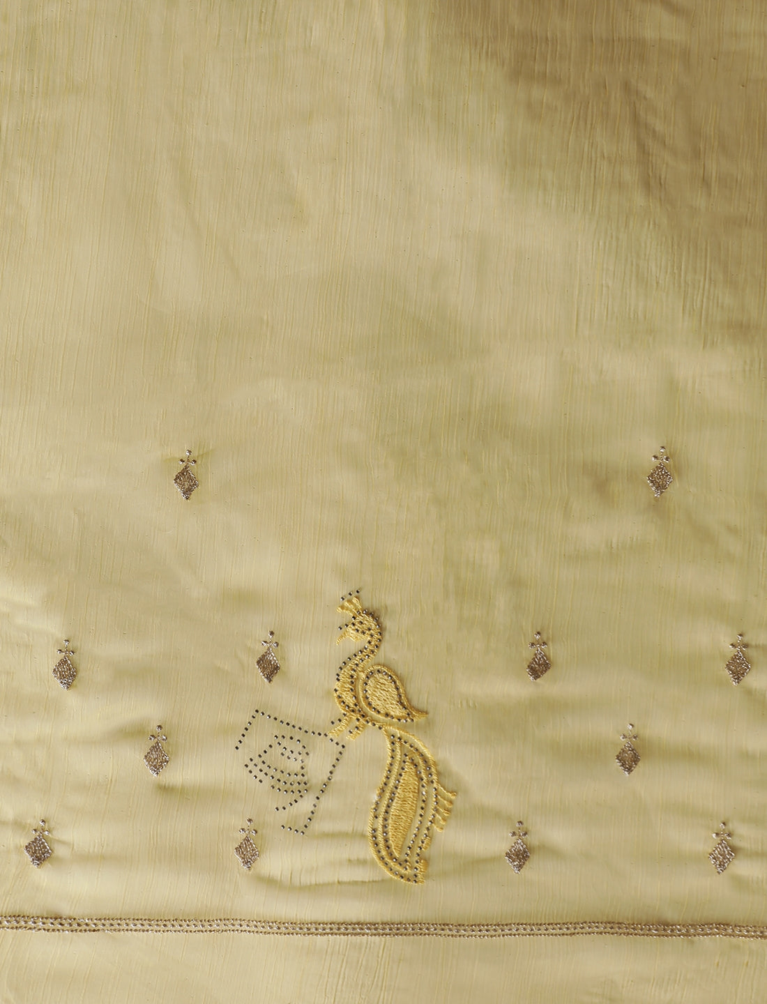 Women Ethnic Motifs Embroidered Saree in Yellow