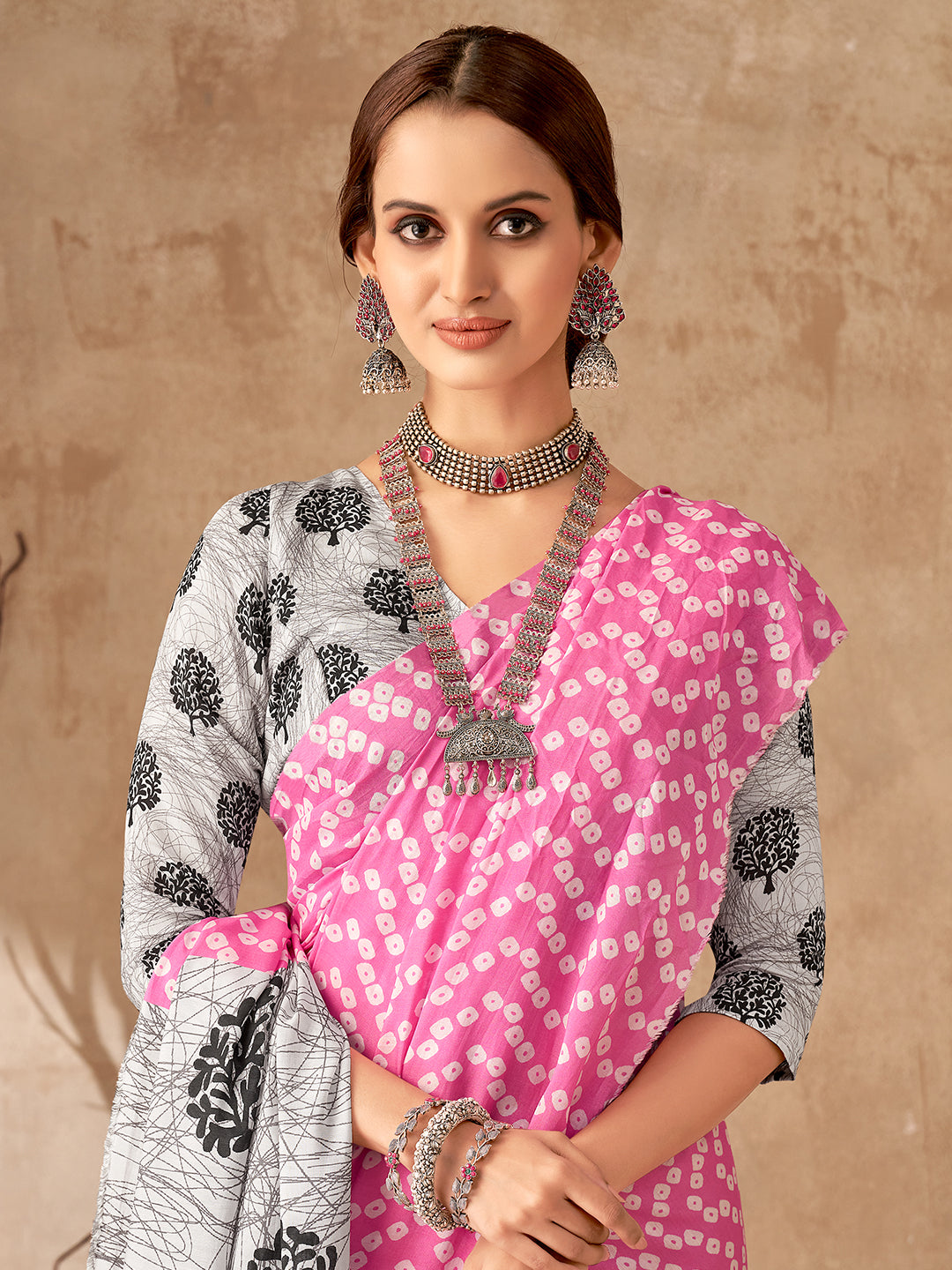 Vibrant Bandhej in Pink