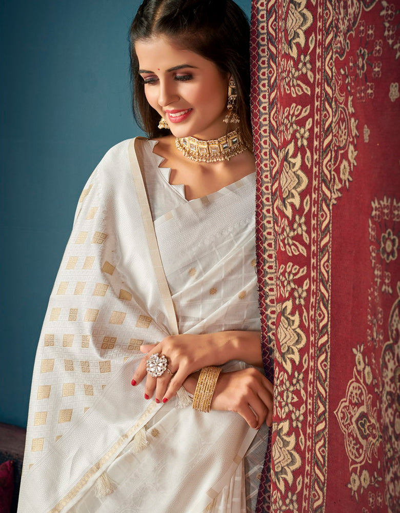 Sifaah Avisa White Cotton Saree